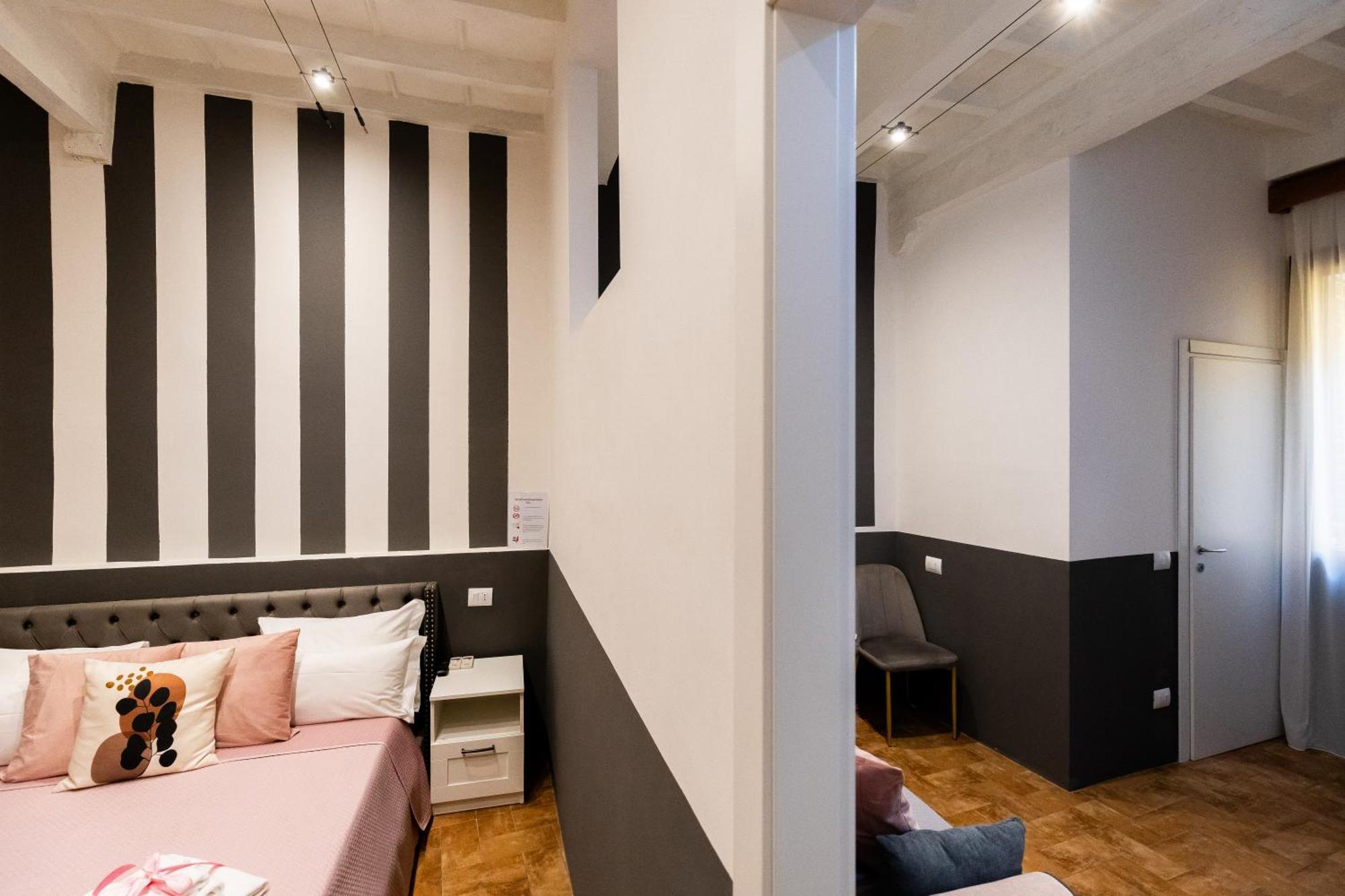Santa Croce Dream Suites Florence Exterior photo