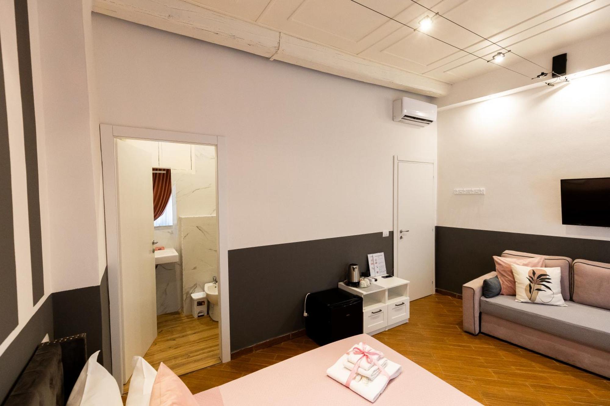 Santa Croce Dream Suites Florence Exterior photo