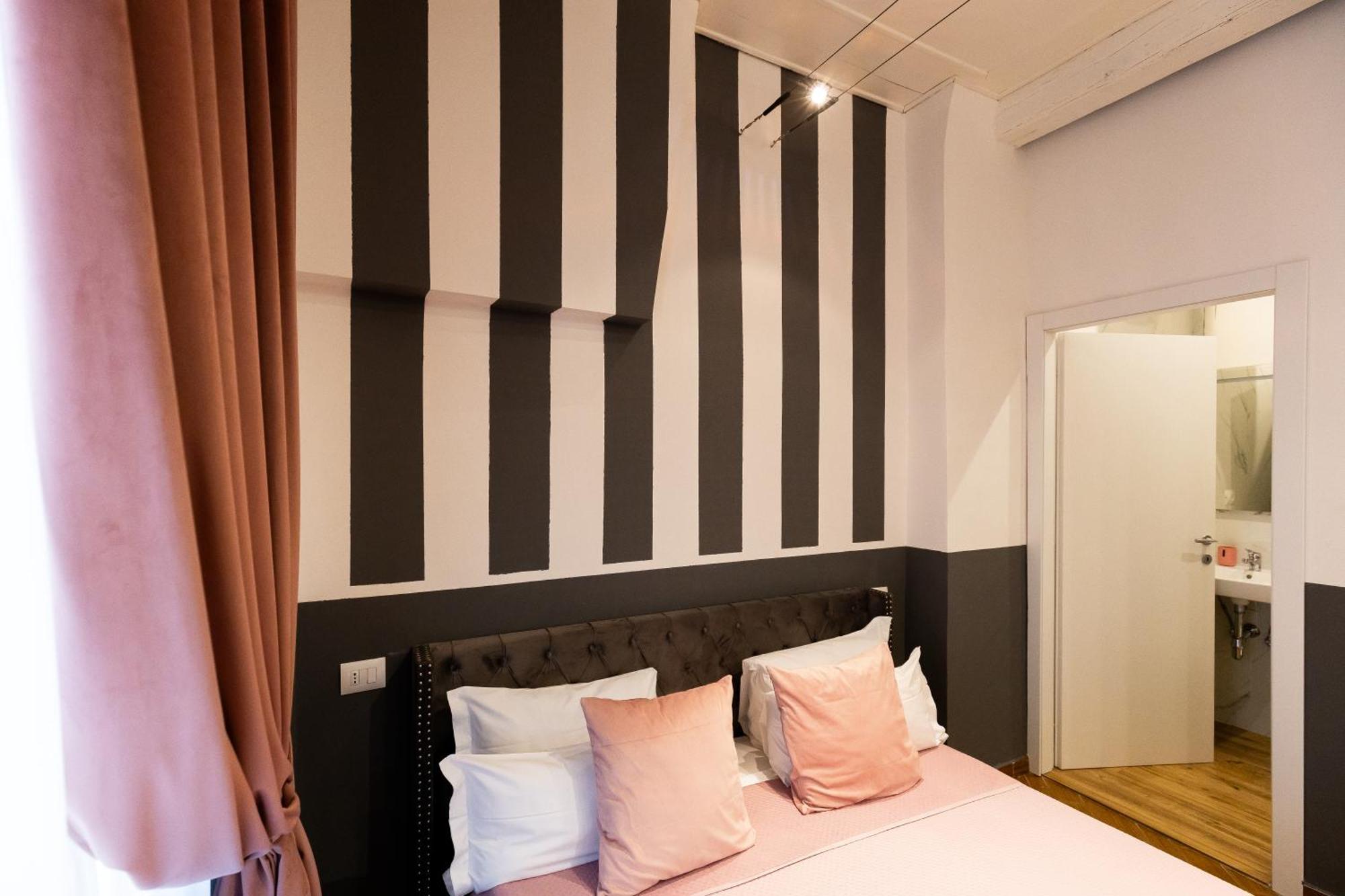 Santa Croce Dream Suites Florence Exterior photo